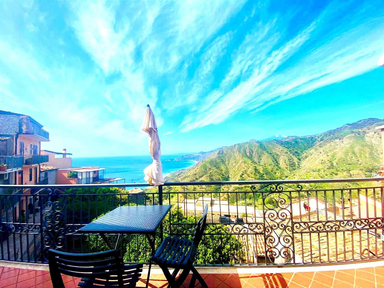 Casa Francesco Holiday home *